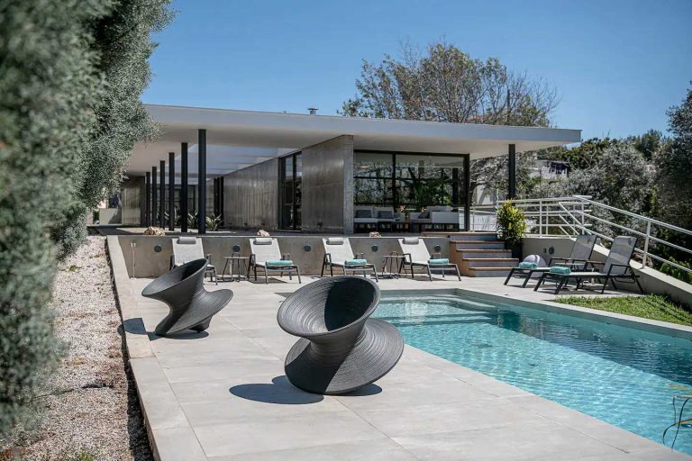 Modern Villa for Sale in Chania