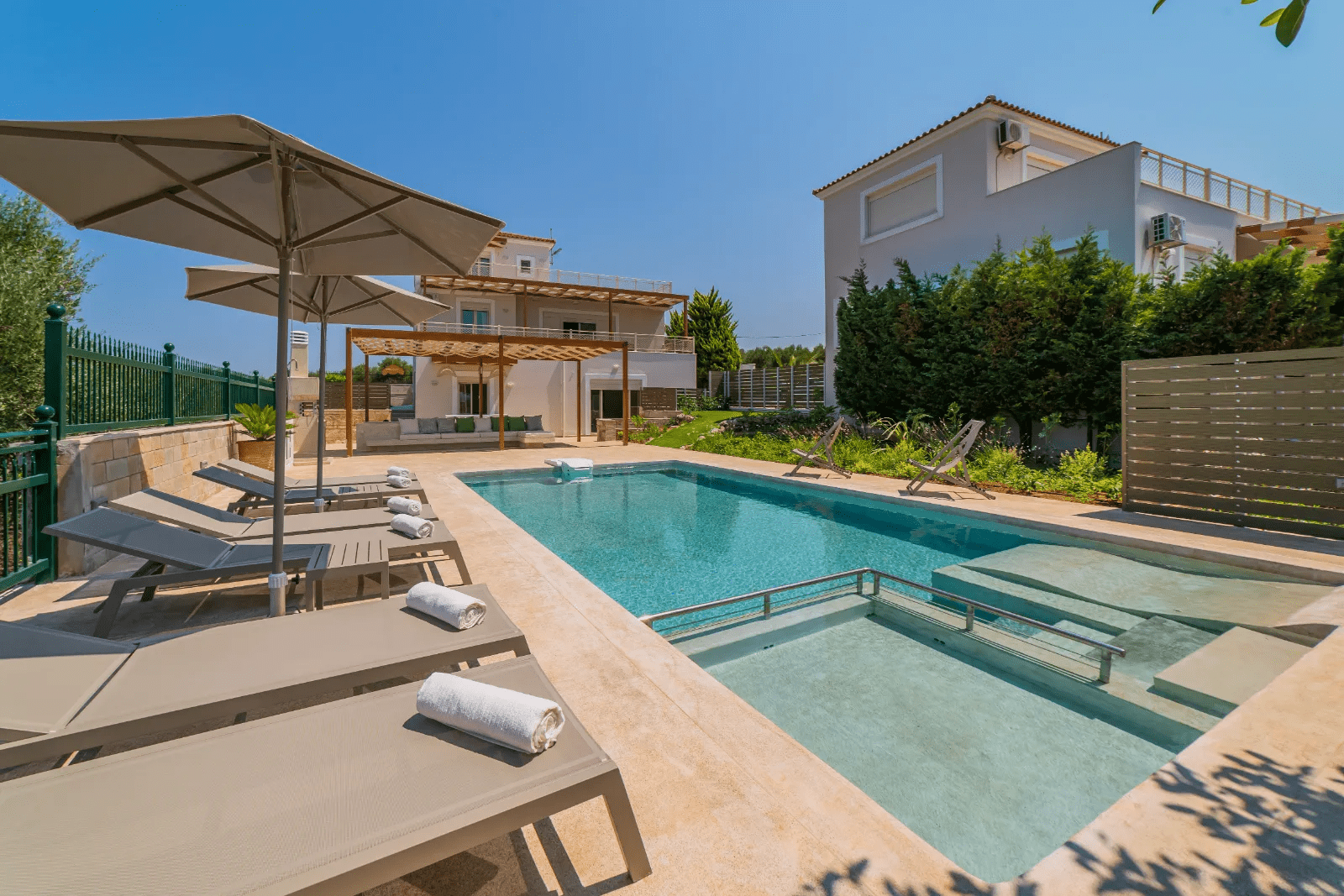 Villas for sale in Asteri Rethymno