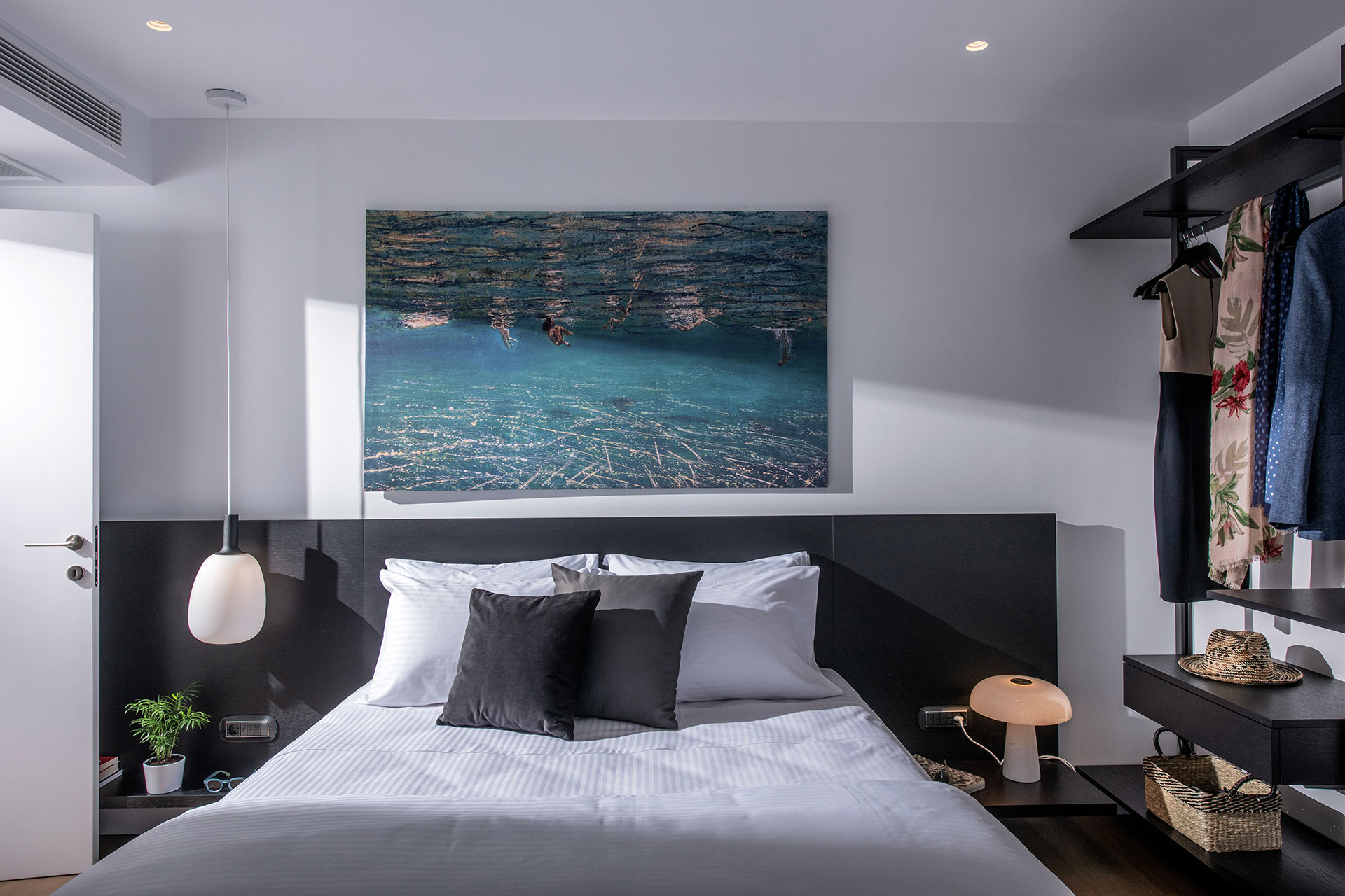 Beachfront villa for sale in Crete