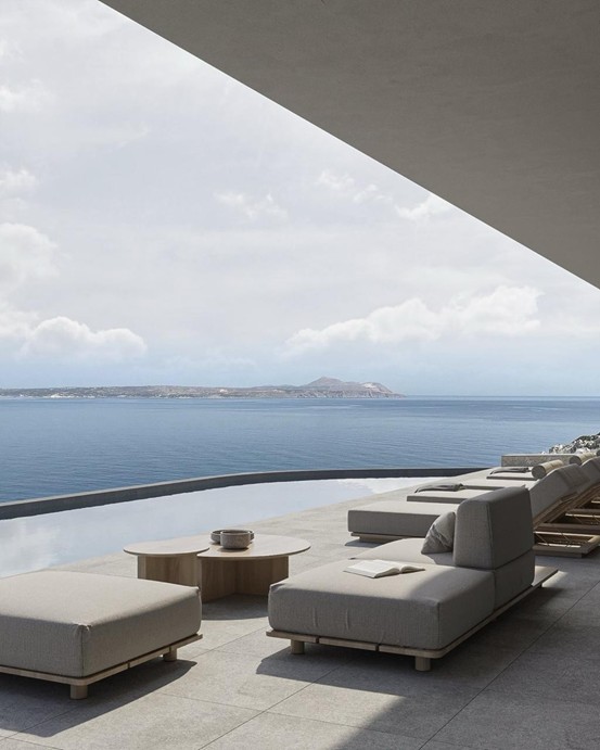 Cliff top villa in Kokkino Chorio Chania for sale - Impressive views