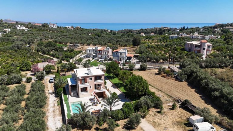 High-quality-villa-for-sale-in-Chania-Crete