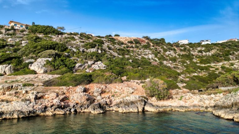 Seafront plot of land in Crete for sale