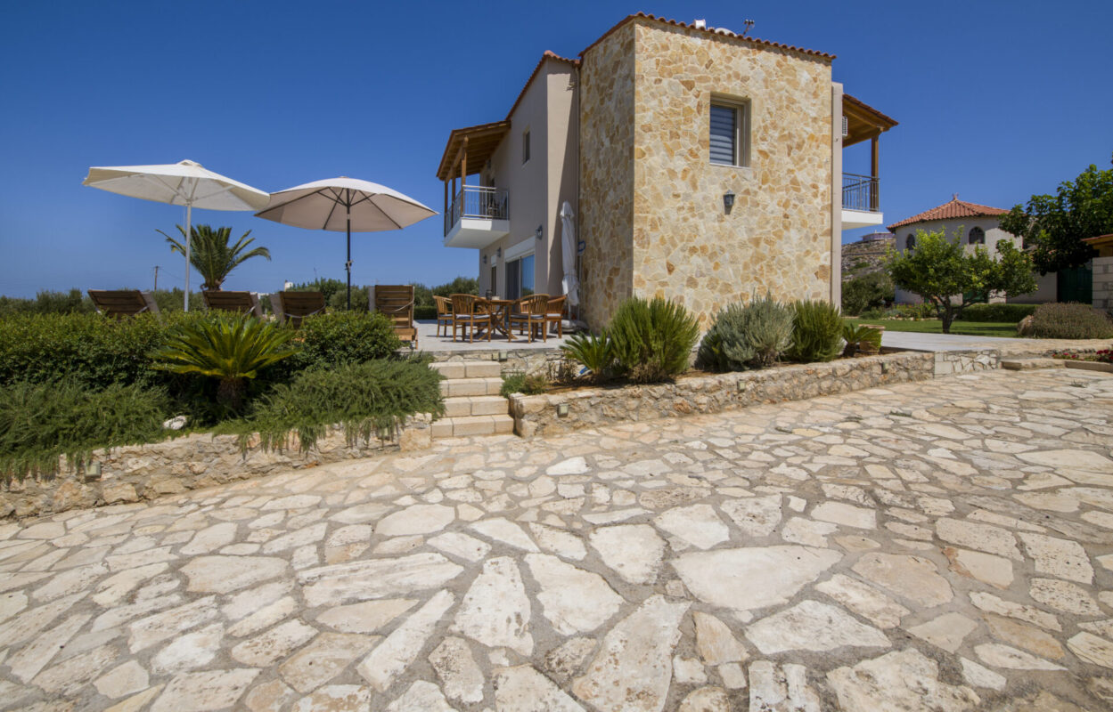 Seafront villa for sale in Apokoronas Chania Crete