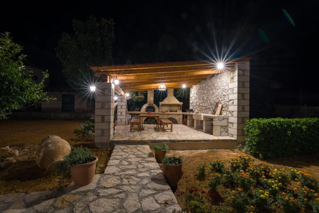 Seafront villa for sale in Apokoronas Chania Crete