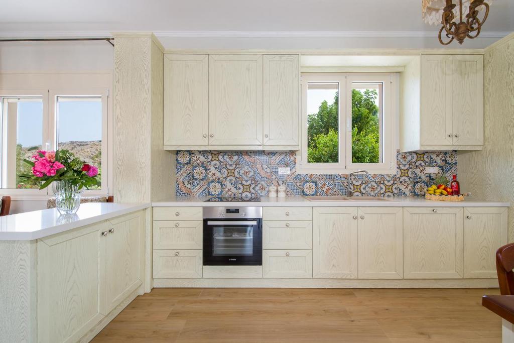 Seafront villa for sale in Apokoronas Chania Crete