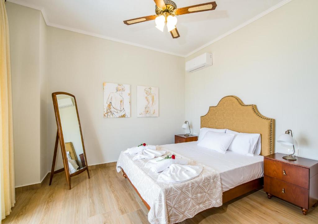 Seafront villa for sale in Apokoronas Chania Crete (37)