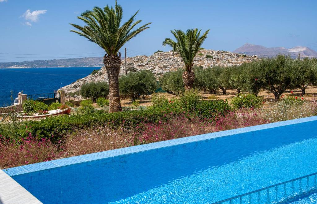 Seafront villa for sale in Apokoronas Chania Crete