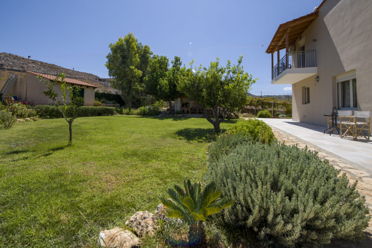 Seafront villa for sale in Apokoronas Chania Crete