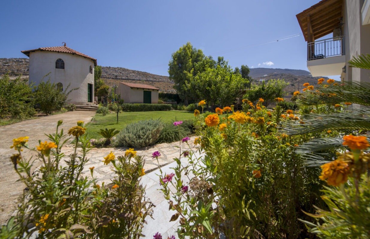Seafront villa for sale in Apokoronas Chania Crete
