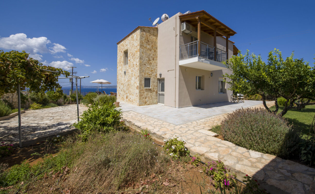 Seafront villa for sale in Apokoronas Chania Crete