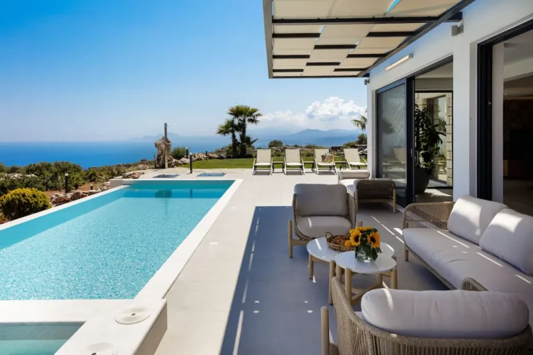 Stone-villa-in-Kefalas-Chania-Crete-for-sale