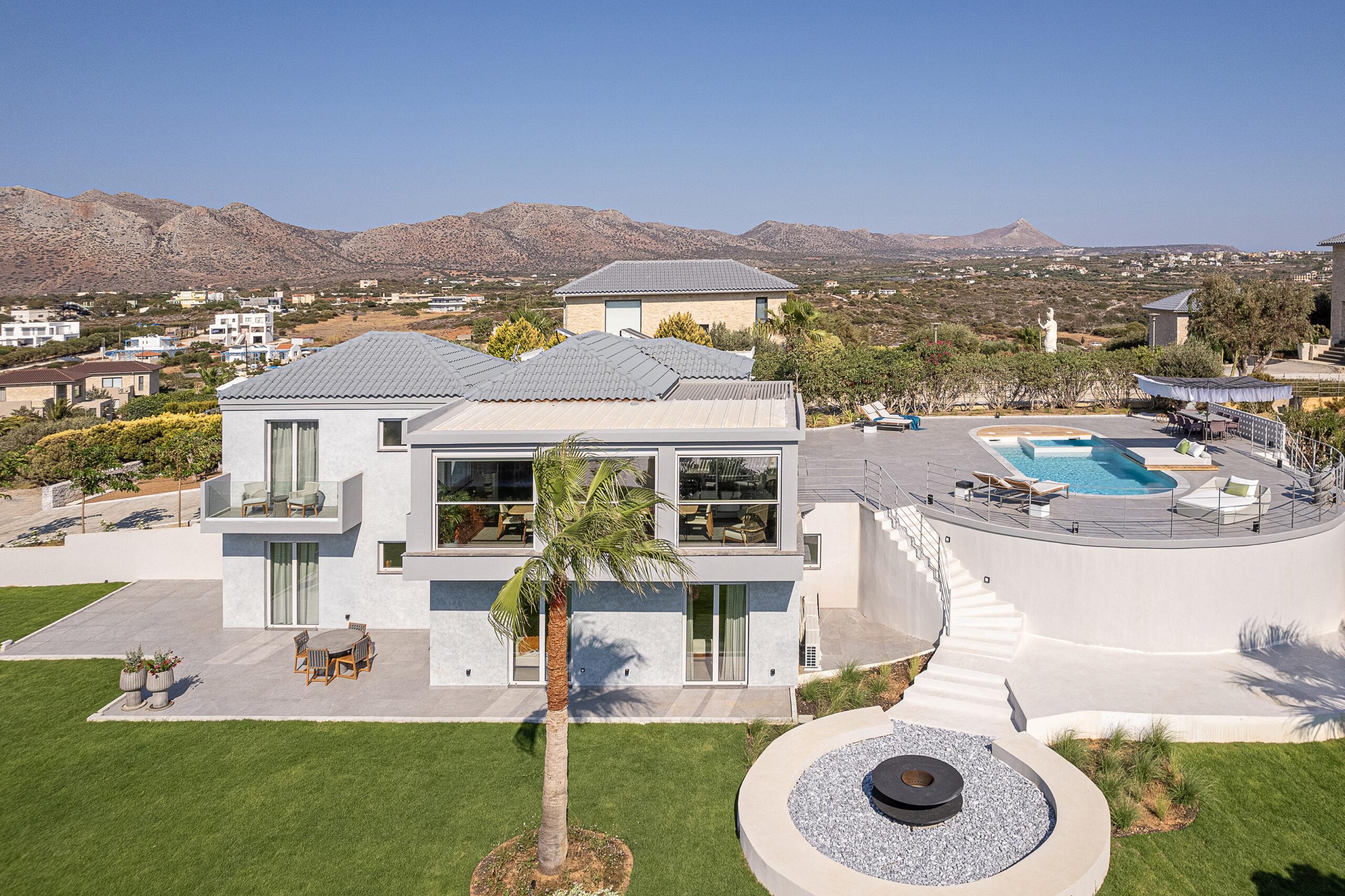 Villa for sale in Akrotiri Chania Crete