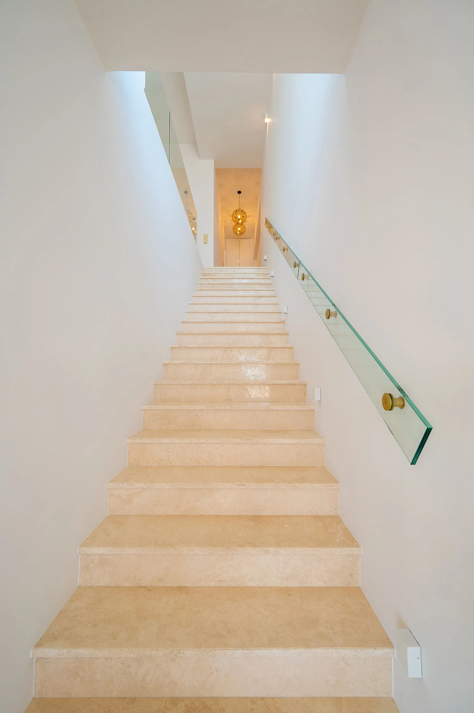 Villa-for-sale-in-southern-Crete (11)