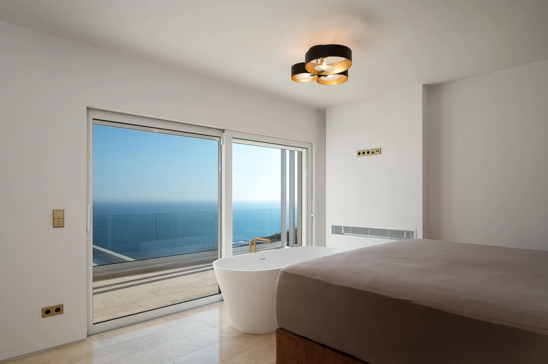 Villa-for-sale-in-southern-Crete (35)