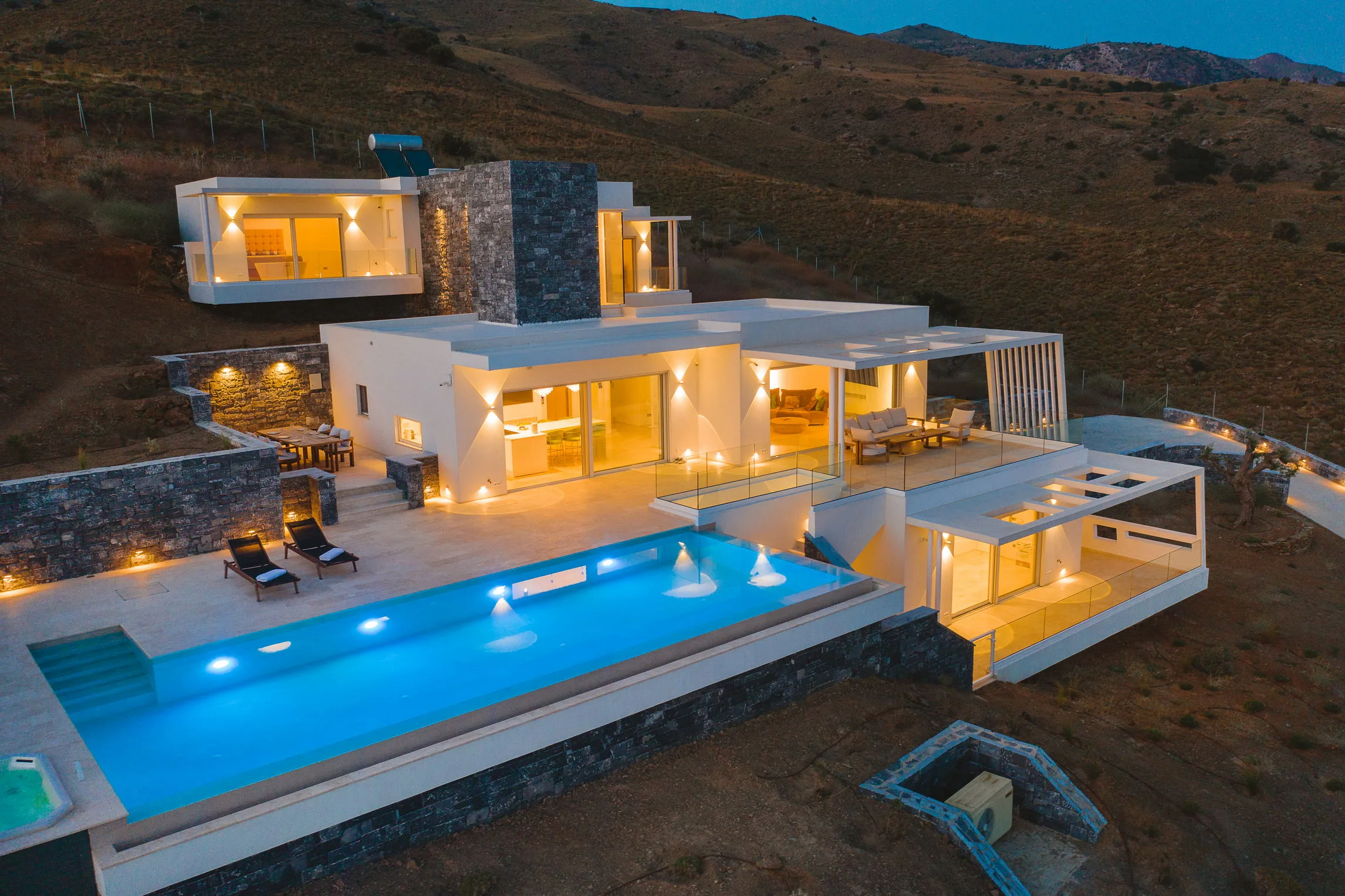 Villa-for-sale-in-southern-Crete (8)