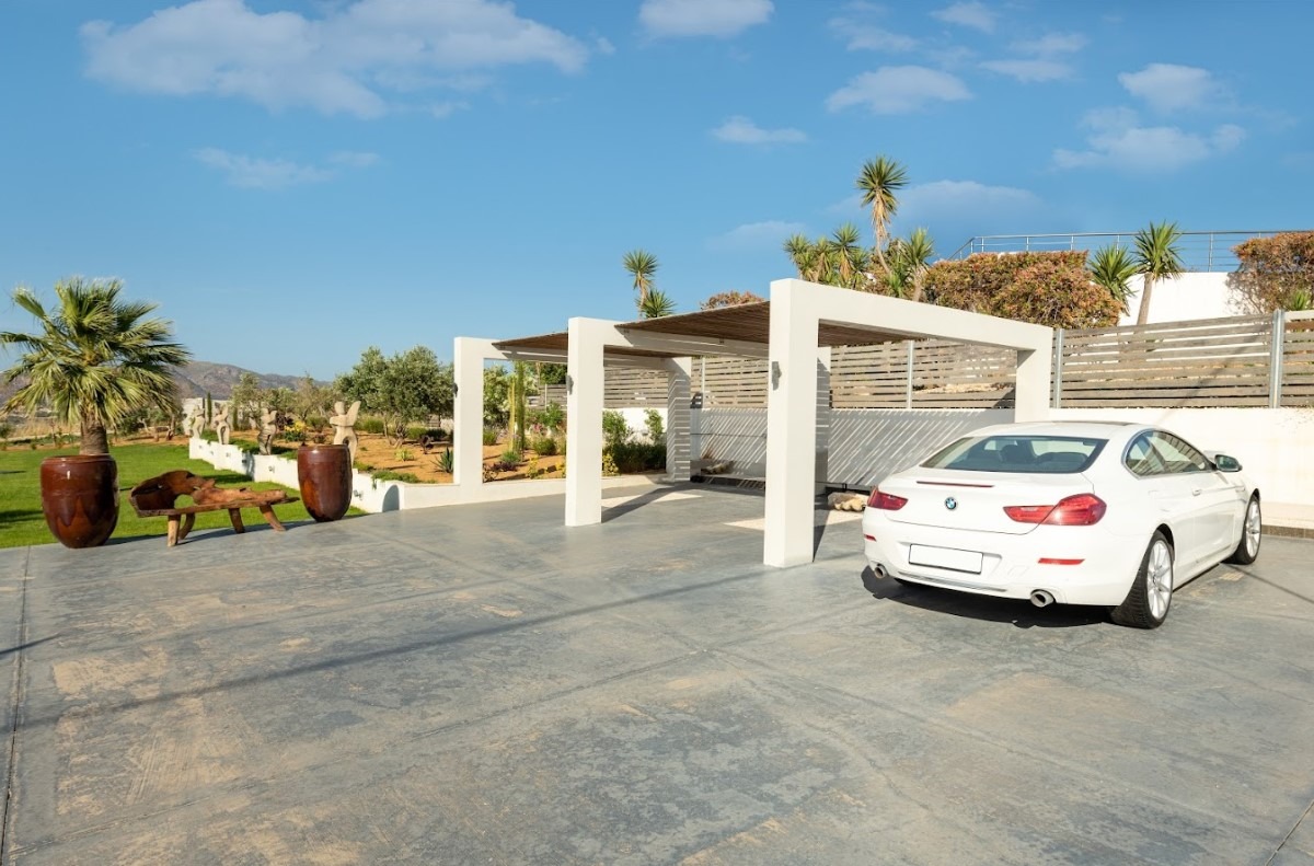 Villa-in-Akrotiri-Chania-Crete-for-sale