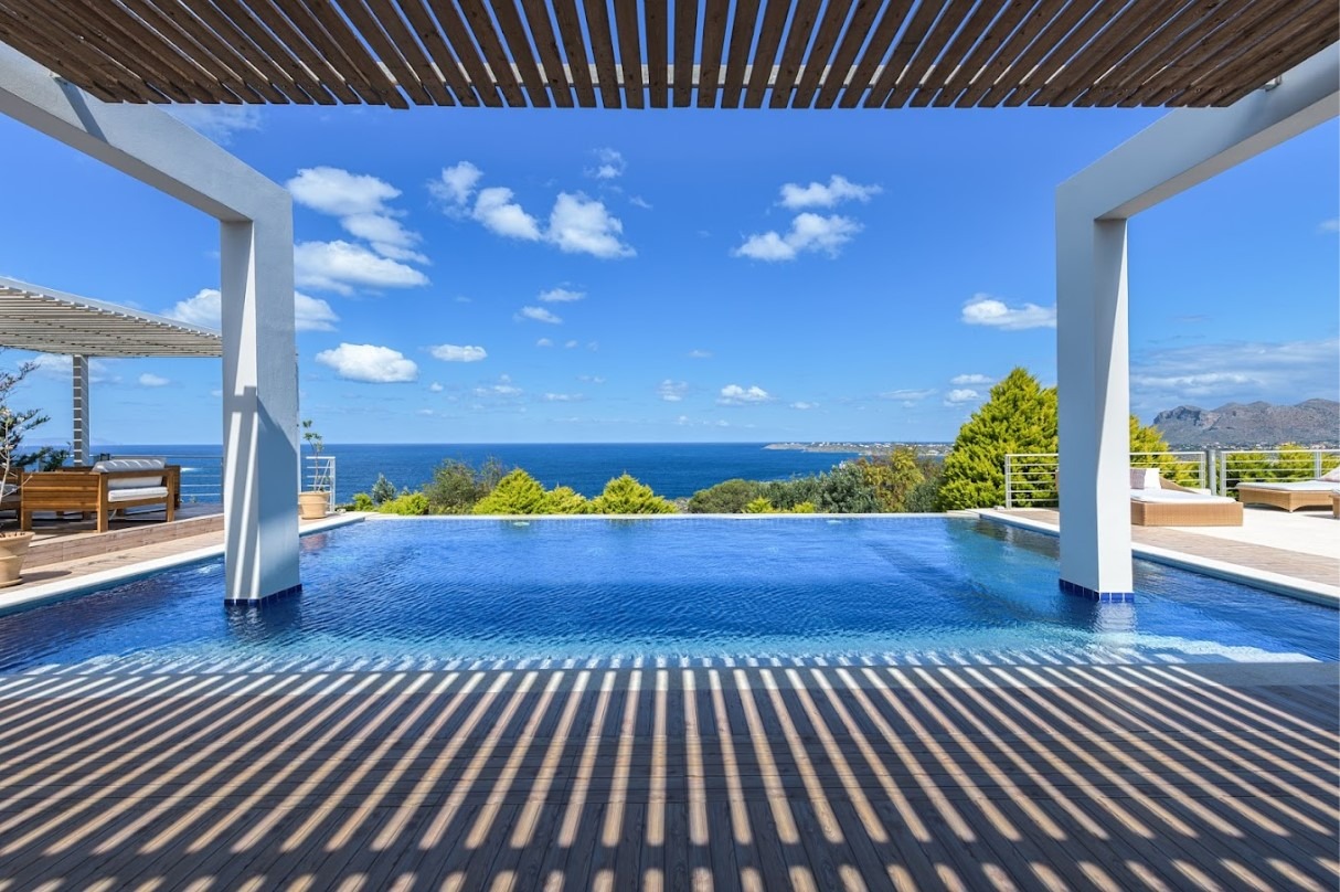 Villa-in-Akrotiri-Chania-Crete-for-sale