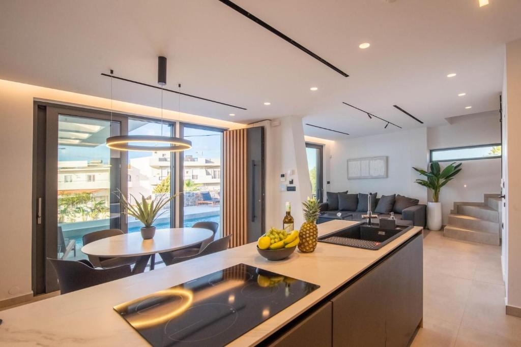 Villas for sale in Heraklion Crete