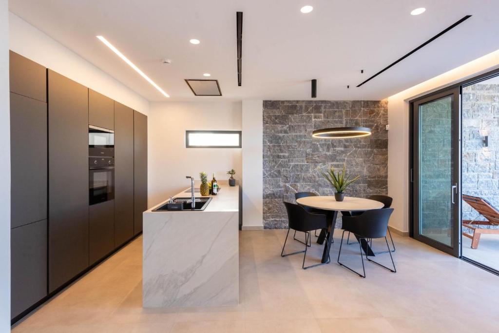 Villas for sale in Heraklion Crete