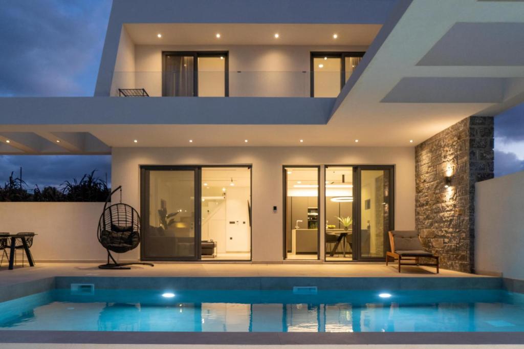 Villas for sale in Heraklion Crete
