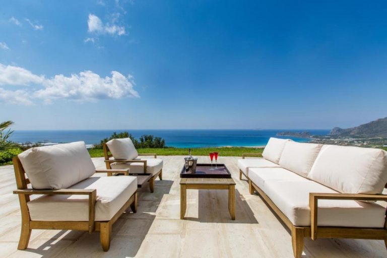 villa sale in Falassara external